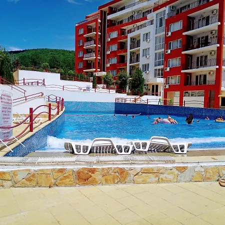 Daire Luxury Apartament Panorama Sea View - Bastetbs Sveti Vlas